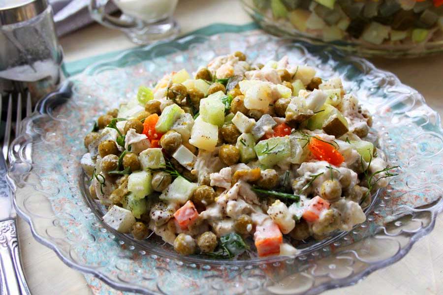Салат столичний — смачний рецепт з відео та фото